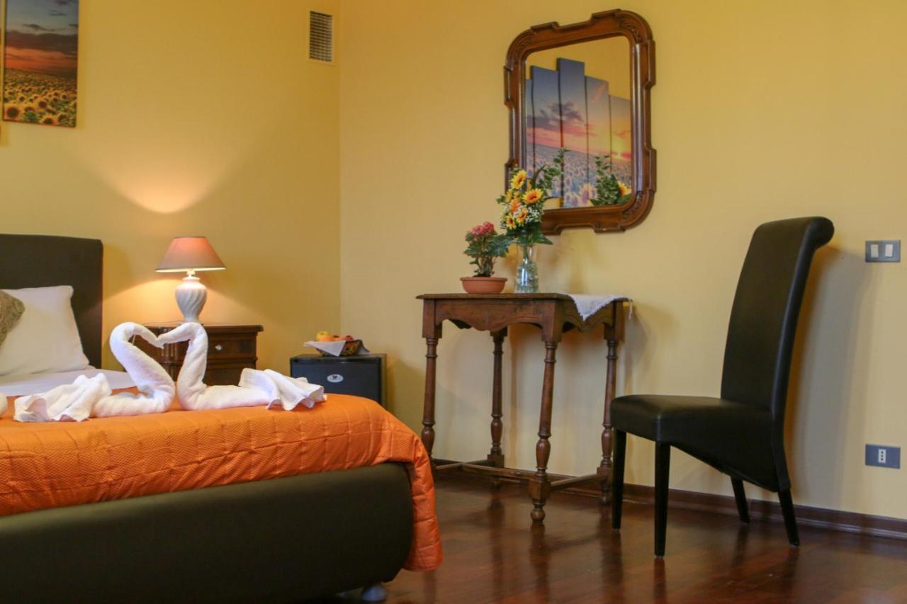 Candia Canavese Spighe Paglia E Girasole Bed & Breakfast エクステリア 写真