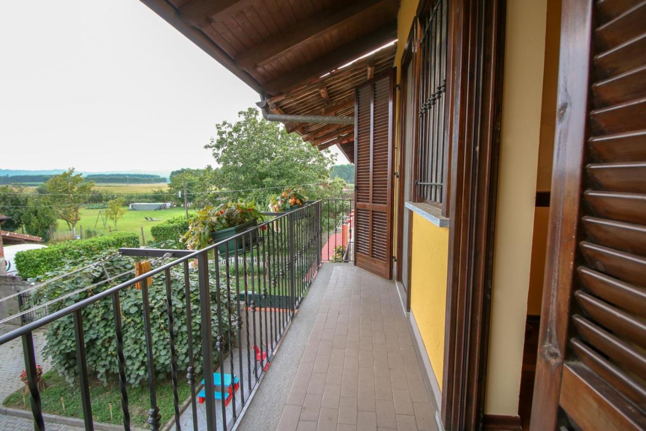 Candia Canavese Spighe Paglia E Girasole Bed & Breakfast エクステリア 写真