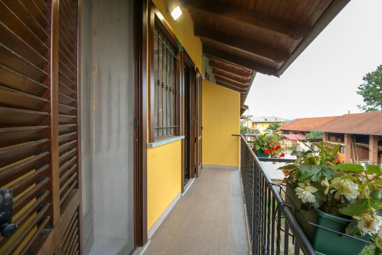 Candia Canavese Spighe Paglia E Girasole Bed & Breakfast エクステリア 写真